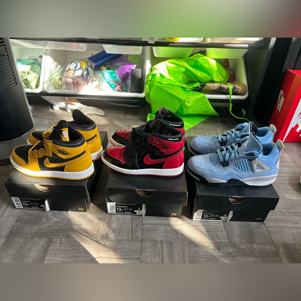 Jordan retro 1 and retro 4 bundle